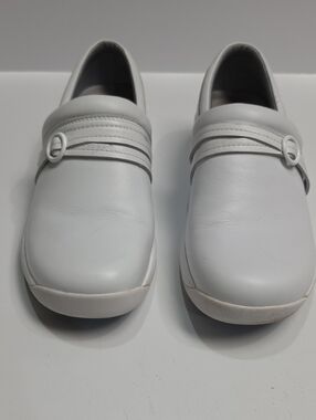 Nurse Mates Ceri White Leather Nursing Clogs Shoes Size 11M